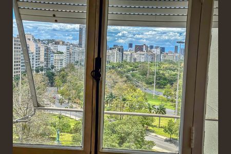 Apartamento à venda com 213m², 4 quartos e sem vagaVista Quarto 1