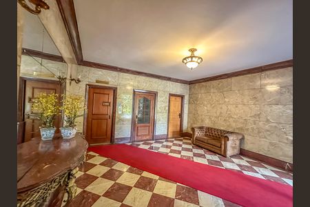 Apartamento à venda com 213m², 4 quartos e sem vagaÁrea comum