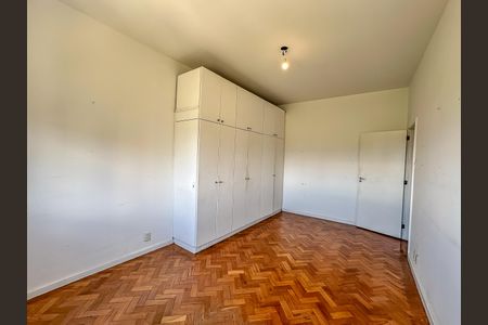 Apartamento à venda com 213m², 4 quartos e sem vagaQuarto 4