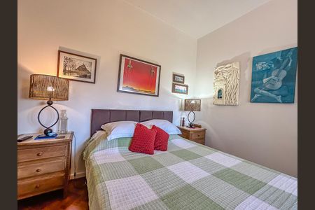 Apartamento à venda com 213m², 4 quartos e sem vagaQuarto 1