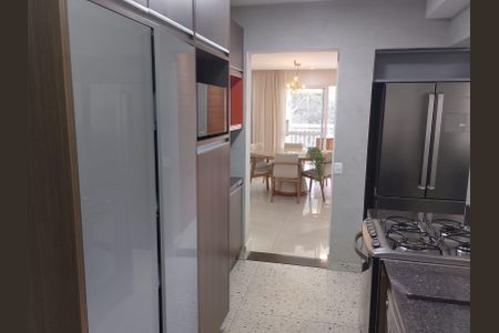 Apartamento à venda com 123m², 3 quartos e 2 vagasCozinha