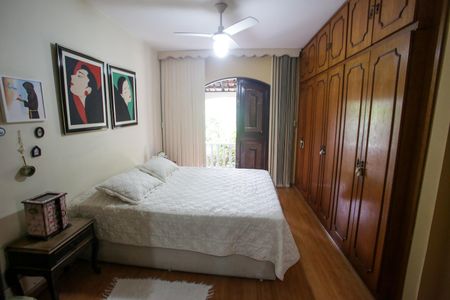 Casa à venda com 400m², 4 quartos e 3 vagasSuíte 1