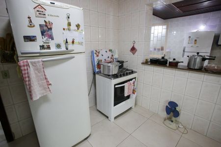 Casa à venda com 400m², 4 quartos e 3 vagasCozinha