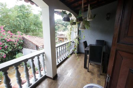 Casa à venda com 400m², 4 quartos e 3 vagasVaranda da Suíte 2