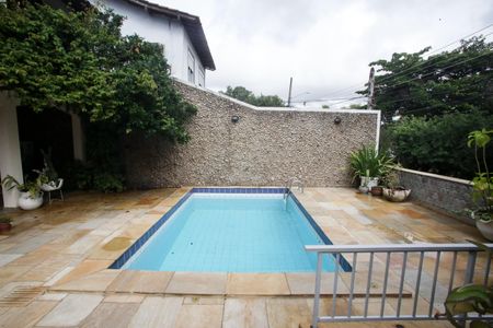 Casa à venda com 400m², 4 quartos e 3 vagasPiscina