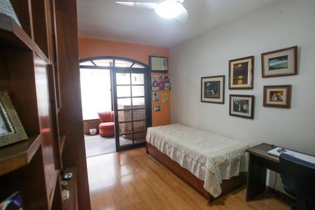 Casa à venda com 400m², 4 quartos e 3 vagasQuarto 2