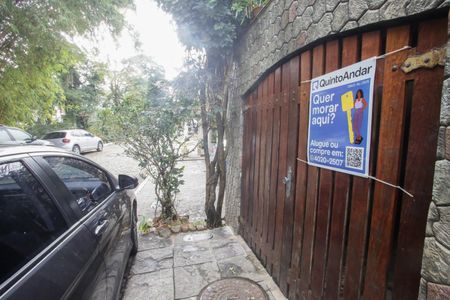 Casa à venda com 400m², 4 quartos e 3 vagasPlaquinha