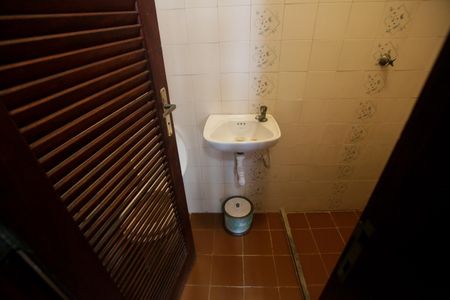 Casa à venda com 400m², 4 quartos e 3 vagasBanheiro de serviço 2