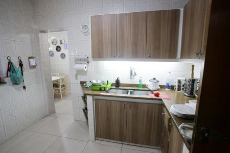Casa à venda com 400m², 4 quartos e 3 vagasCozinha