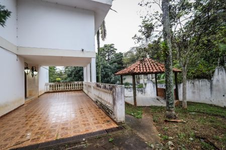 Casa para alugar com 524m², 6 quartos e 4 vagasQuintal
