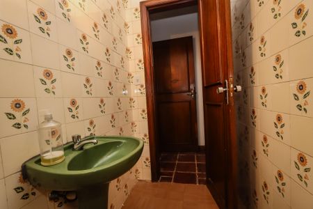 Casa para alugar com 524m², 6 quartos e 4 vagasBanheiro do Salão de festas