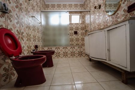 Casa para alugar com 524m², 6 quartos e 4 vagasBanheiro da Suite 4