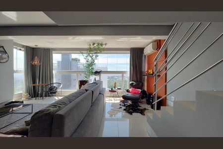 Apartamento à venda com 3 quartos, 201m² em Ouro Preto, Belo Horizonte