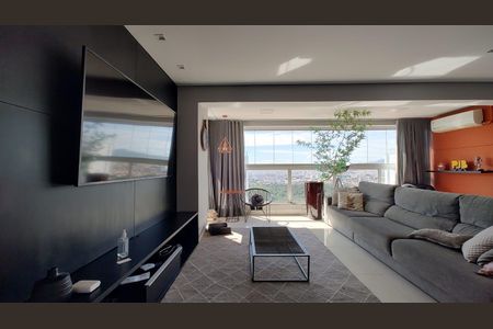 Apartamento à venda com 3 quartos, 201m² em Ouro Preto, Belo Horizonte