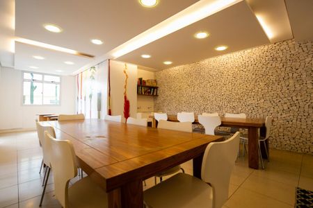 Apartamento à venda com 105m², 2 quartos e 2 vagasÁrea comum - Sala de estudos