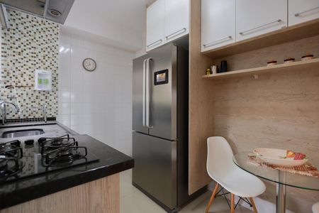 Apartamento à venda com 105m², 2 quartos e 2 vagasCozinha