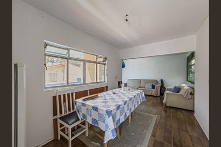 Casa à venda com 160m², 3 quartos e 2 vagas
