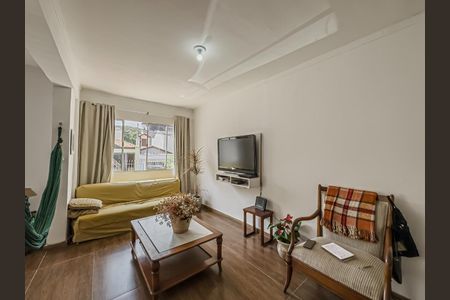 Casa à venda com 160m², 3 quartos e 2 vagas