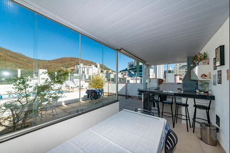 Apartamento à venda com 300m², 5 quartos e 3 vagasÁrea comum