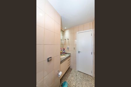 Apartamento à venda com 300m², 5 quartos e 3 vagasBanheiro Social 1