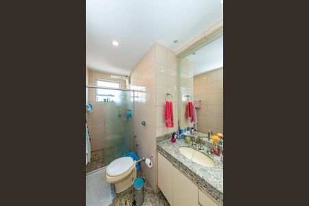 Apartamento à venda com 300m², 5 quartos e 3 vagasBanheiro Social 1