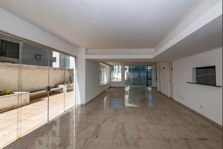 Apartamento à venda com 300m², 5 quartos e 3 vagasÁrea comum