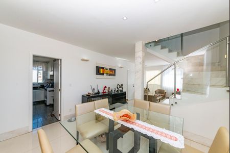 Apartamento à venda com 300m², 5 quartos e 3 vagasSala 2