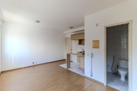 Studio à venda com 28m², 1 quarto e 1 vaga Studio à venda com 28m², 1 quarto e 1 vagaStudio