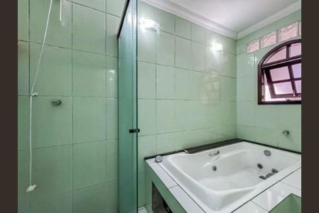 Casa à venda com 250m², 5 quartos e 2 vagas