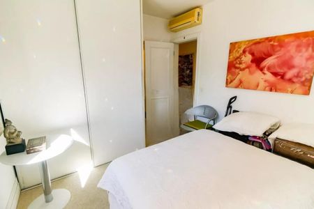 Apartamento à venda com 152m², 4 quartos e 3 vagasFoto 01