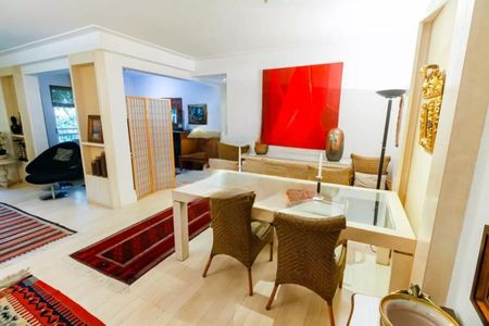 Apartamento à venda com 152m², 4 quartos e 3 vagasFoto 01