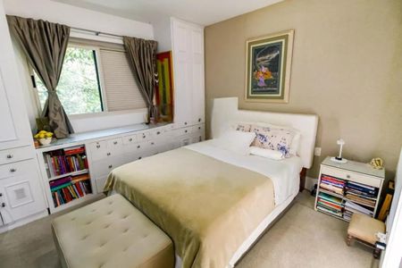 Apartamento à venda com 152m², 4 quartos e 3 vagasFoto 01