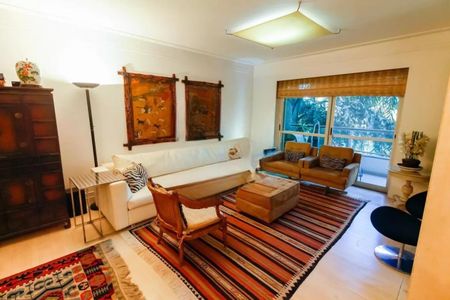 Apartamento à venda com 152m², 4 quartos e 3 vagasFoto 01