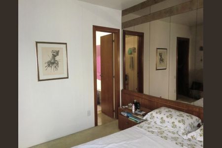 Apartamento à venda com 204m², 4 quartos e 4 vagasFoto 07