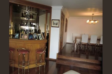 Apartamento à venda com 204m², 4 quartos e 4 vagasFoto 06