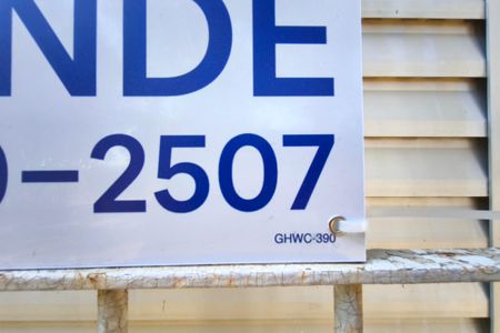 Apartamento à venda com 64m², 3 quartos e 1 vaga Apartamento à venda com 64m², 3 quartos e 1 vagaPlaca