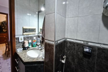 Apartamento à venda com 64m², 3 quartos e 1 vaga Apartamento à venda com 64m², 3 quartos e 1 vagaBanheiro