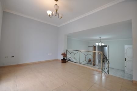 Casa à venda com 147m², 3 quartos e 2 vagasSala