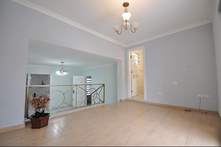 Casa à venda com 147m², 3 quartos e 2 vagasSala