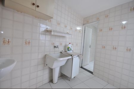 Casa à venda com 147m², 3 quartos e 2 vagasÁrea de Serviço