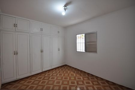 Casa à venda com 147m², 3 quartos e 2 vagasQuarto 1