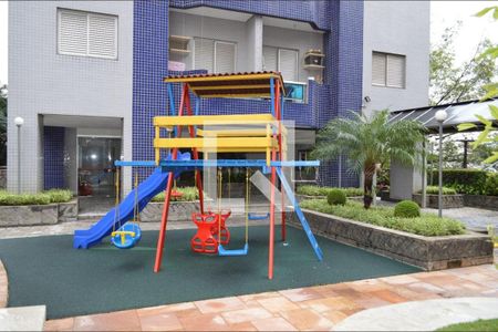 Apartamento para alugar com 55m², 1 quarto e sem vagaPlayground