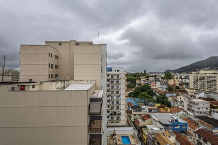 Apartamento à venda com 68m², 2 quartos e sem vagaSala Vista