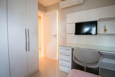 Apartamento para alugar com 146m², 4 quartos e 3 vagasQuarto 2