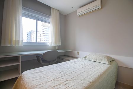 Apartamento para alugar com 146m², 4 quartos e 3 vagasQuarto 3