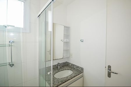Apartamento à venda com 84m², 3 quartos e 2 vagasBanheiro da Suíte
