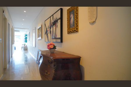 Apartamento para alugar com 230m², 2 quartos e 1 vagaCorredor