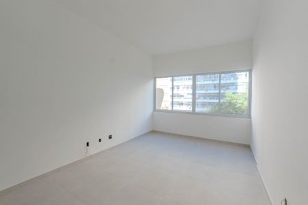 Studio à venda com 27m², 1 quarto e sem vaga Studio à venda com 27m², 1 quarto e sem vagaStudio