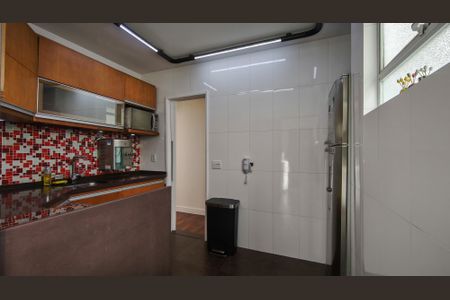 Apartamento à venda com 80m², 2 quartos e 1 vaga Apartamento à venda com 80m², 2 quartos e 1 vagaCozinha