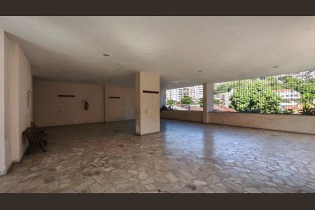 Apartamento à venda com 80m², 2 quartos e 1 vaga Apartamento à venda com 80m², 2 quartos e 1 vagaÁrea comum - Playground